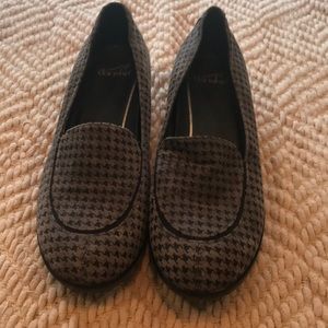 Dansko Slip On Loafer Style Shoes